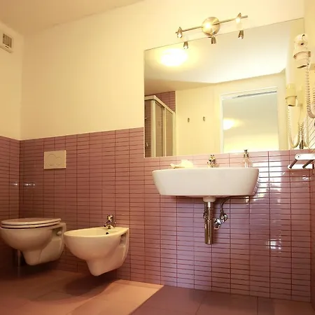 A Casa Di Amici 3*