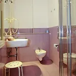 Bed & Breakfast A Casa Di Amici Giardini Naxos