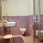 Bed & Breakfast A Casa Di Amici