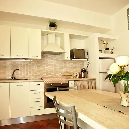 Bed and Breakfast A Casa Di Amici