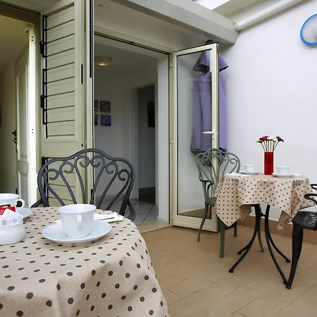 A Casa Di Amici 3* Giardini Naxos