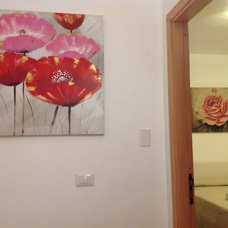 A Casa Di Amici Bed & Breakfast 3*