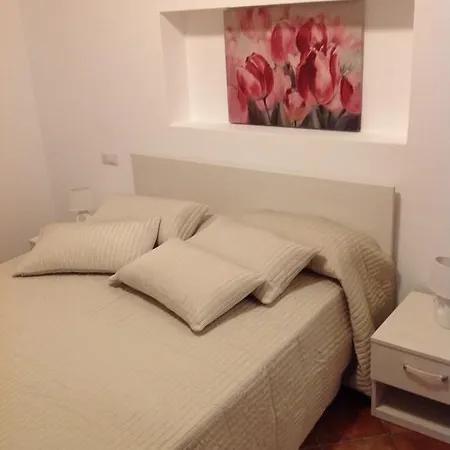 A Casa Di Amici Bed and Breakfast 3*
