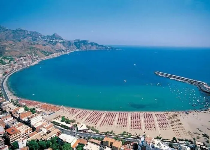 A Casa Di Amici Bed & Breakfast Giardini Naxos