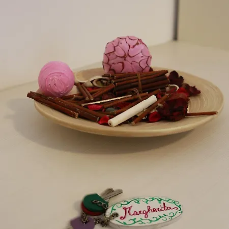 Oda ve Kahvaltı A Casa Di Amici Giardini Naxos