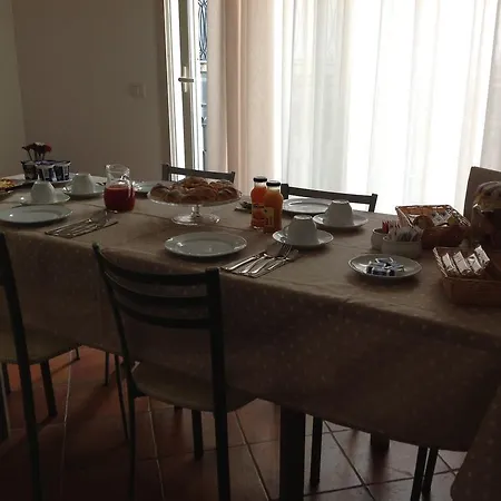 A Casa Di Amici Джардини-Наксос
