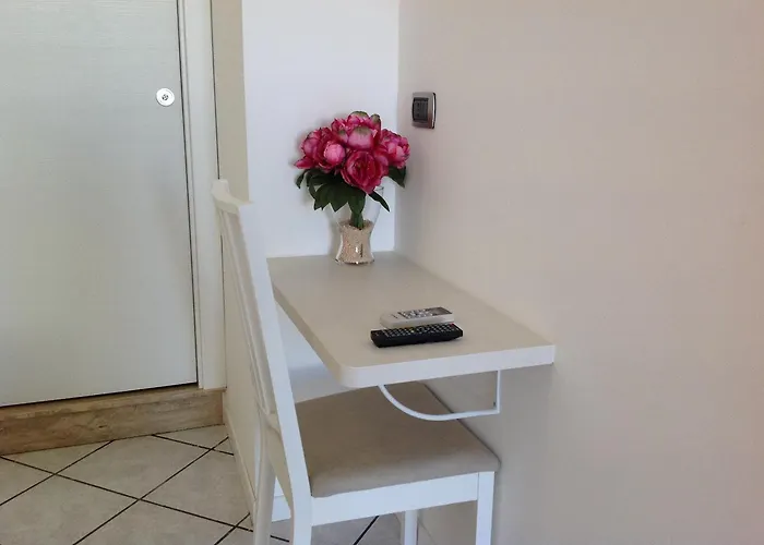 לינה וארוחת בוקר A Casa Di Amici 3*